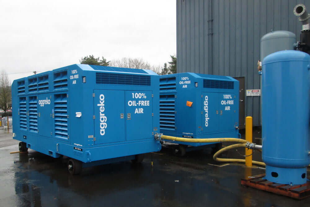 Rogers Machinery Company provides an Aggreko oil-free rotary screw air compressor with a diesel or electronic drive