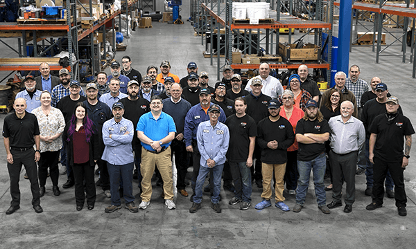 Rogers-Machinerys-compressed-air-vacuum-and-pump-experts-in-a-group-photo-at-the-Centralia-Washington-Branch