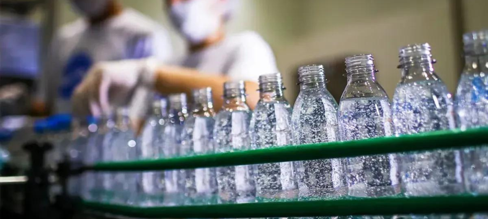 SANDPIPER-pumps-for-hand-sanitizer-case-study-image